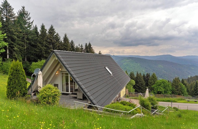 Casa de vacaciones 'Wolftalblick' con vistas a la montaña, terraza privada y Wi-Fi