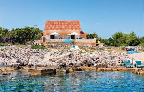 Holiday Home Zastrazisce With Sea View 04