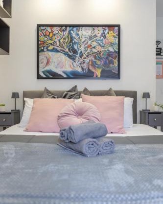 Holiday Homes Rome - Portuense 21 - Studio with little private Garden