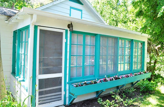Holiday House at Three Pines
