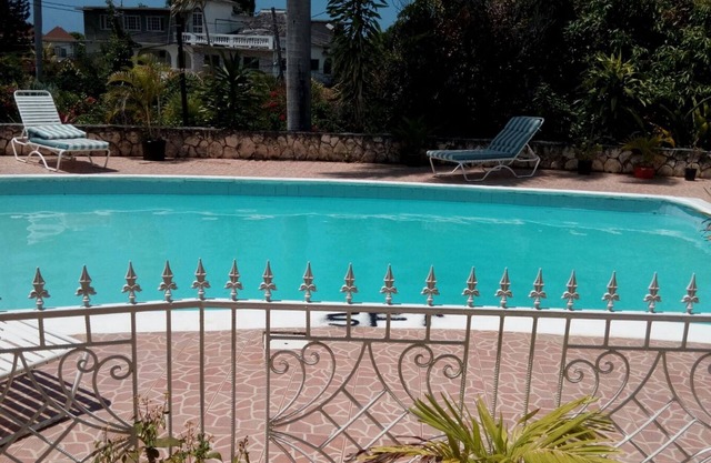 Holiday House at Villa Montego