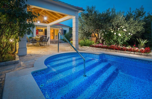 Casa de vacaciones Katuni para 1 - 7 personas con 3 dormitorios - Casa de vacaciones