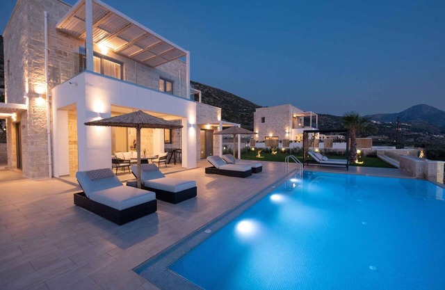 Holiday house Kissamos Kriti for 1 - 8 persons with 4 bedrooms - Holiday house