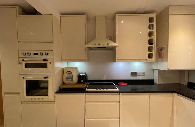 Holiday house London for 1 - 7 persons with 4 bedrooms - Row house