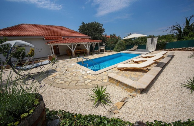 Casa de vacaciones Pokrovnik para 1 - 8 personas con 3 dormitorios - Casa de vacaciones