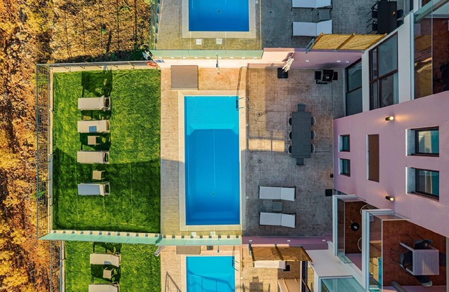 Casa de vacaciones Stalos para 1 - 10 personas con 4 dormitorios - Casa pareada