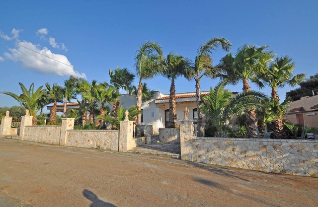 Holiday house Torre Suda for 1 - 8 persons with 2 bedrooms - Row house