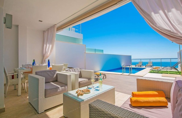 Holiday house Torrox for 1 - 8 persons with 4 bedrooms - Holiday home