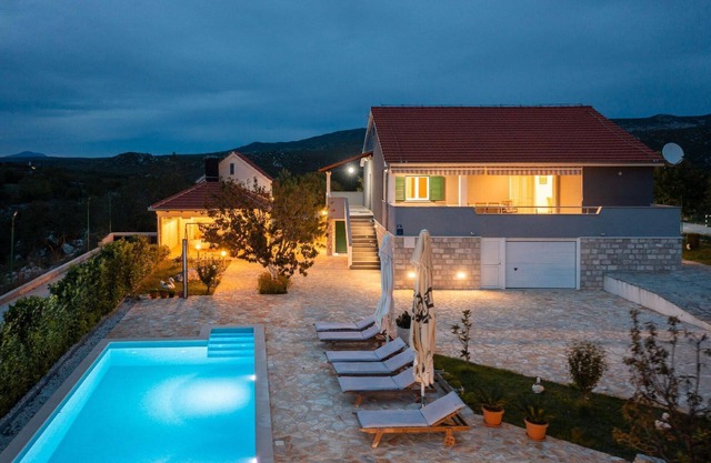 Casa de vacaciones Unesic para 1 - 8 personas con 3 dormitorios - Casa de vacaciones
