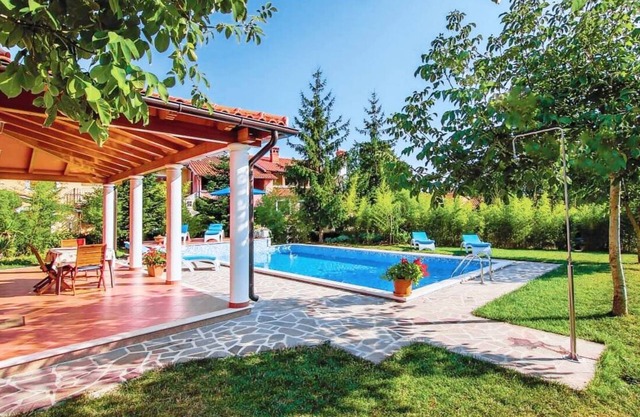 Casa de vacaciones Zminj para 1 - 8 personas con 4 dormitorios - Casa adosada