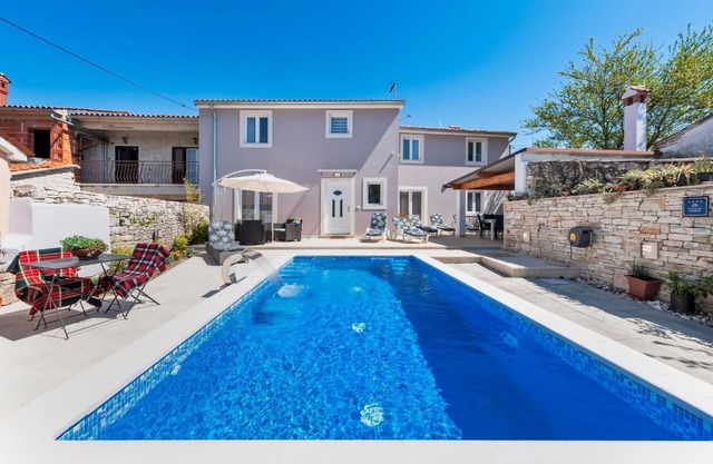 Casa de vacaciones Zminj para 1 - 8 personas con 4 dormitorios - Casa de vacaciones