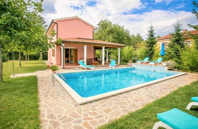 Casa de vacaciones Zminj para 1 - 8 personas con 4 dormitorios - Casa adosada