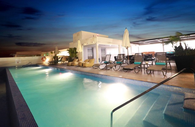 Holiday Inn Express & Suites Playa Del Carmen by IHG