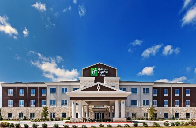 Holiday Inn Express and Suites Killeen-Fort Hood Area by IHG