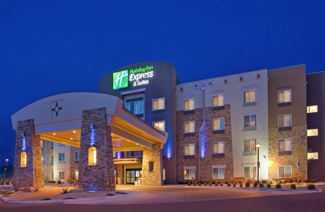 Holiday Inn Express & Suites Las Cruces North by IHG