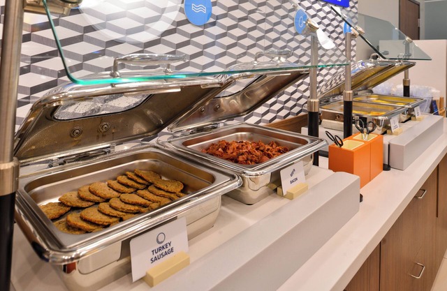 Holiday Inn Express & Suites Cushing by IHG