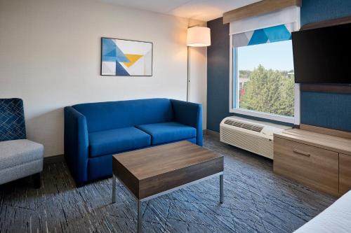 Holiday Inn Express & Suites Kitchener Southeast by IHG