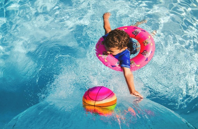 Holiday Inn Hotel & Suites London by IHG