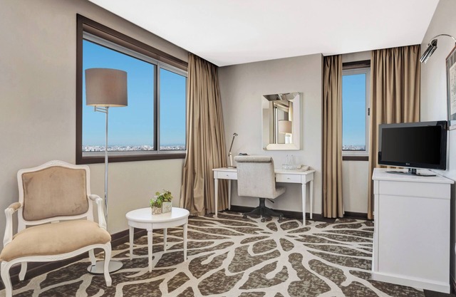 Holiday Inn Porto Gaia by IHG