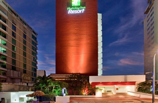 Holiday Inn Resort Acapulco, an IHG Hotel