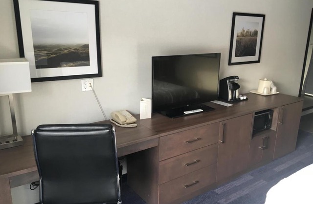 Holiday Inn & Suites Grande Prairie by IHG