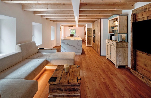 'Thari House Dolomites' a un paso de los remontes con SPA, terminal de coches y WI-FI