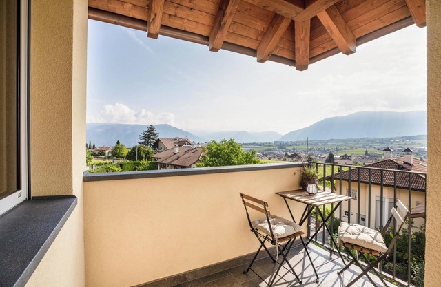 Apartamento vacacional 'Meine Bleibe - Olive' con vistas a la montaña, jardín y Wi-Fi