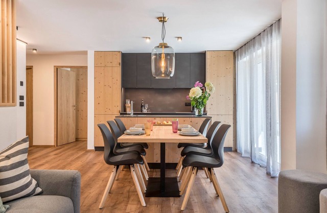Apartamento vacacional "Franzl" con vistas a la montaña, terraza privada al aire libre y Wi-Fi