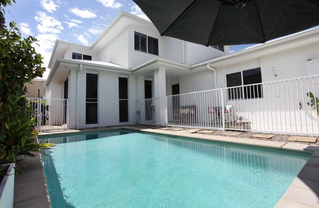 Holiday on Coolum St Dicky Beach