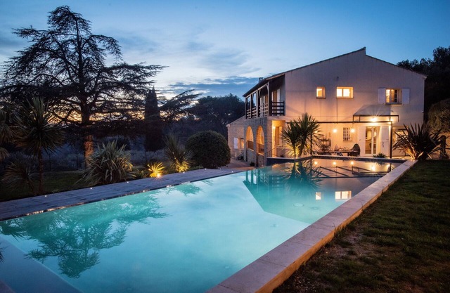 Holiday rental with pool SAINT CHAMAS LS7-440.