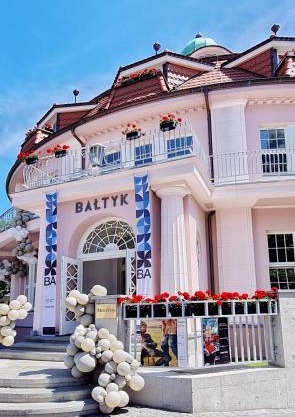 HolidayHomePL Hotel Bałtyk Residence 3 - 2 sypialnie, basen, sauna
