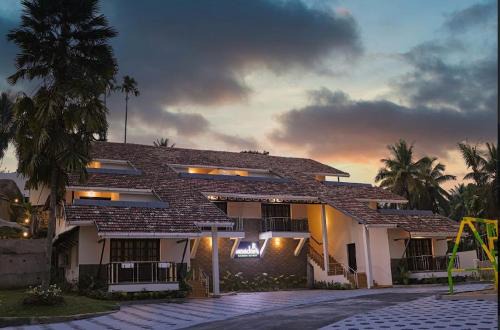 holidays garden resort
