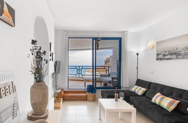 Vacaciones 'Stunning Sunset Ocean View' con vistas al mar, piscina compartida y Wi-Fi