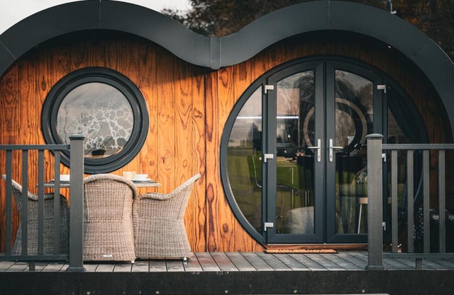 Hollins Farm - Dog Friendly, Self Catering Holiday Lodges