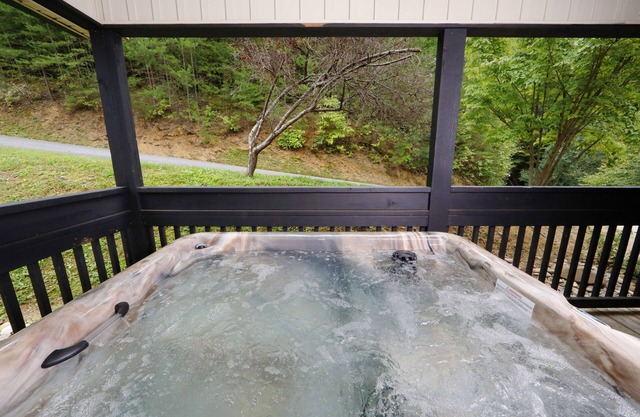 Holly Grove 1 - Three Bedroom Chalet