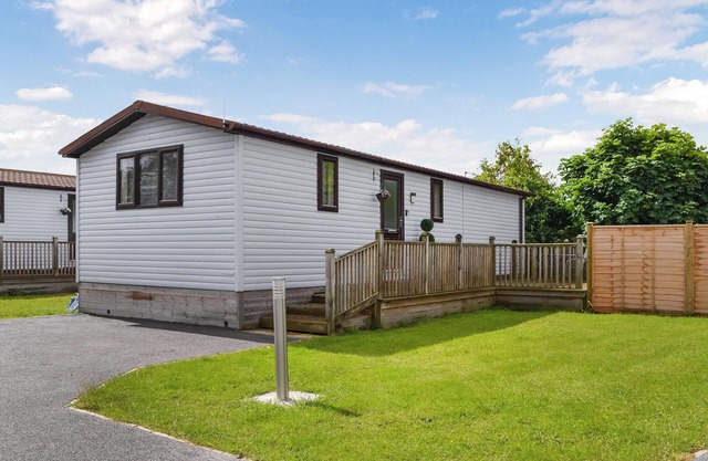 Holly Lodge - UK47485