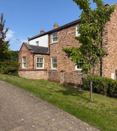 Home And Away Yarm Apartment