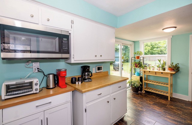 Home Away from Home 3BR house in fabulous Austin