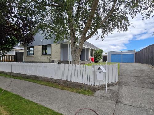 Home away from home 4 bedroom 2 bathrooms