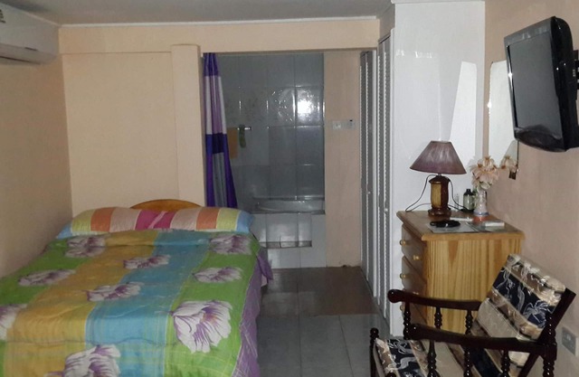 Un hogar lejos del hogar alójate en SUNBURST Apartment