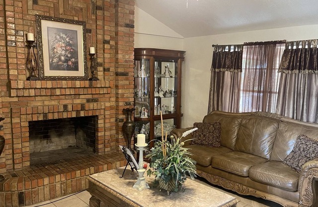 Home away from home. Forget your worries in this spacious and peaceful home.