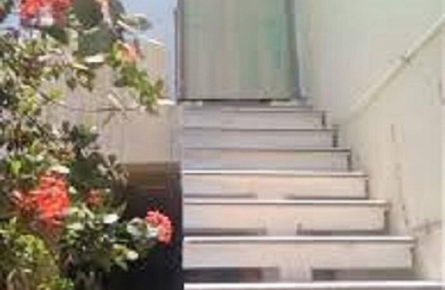 HOGAR LEJOS DE UR DULCE HOGAR