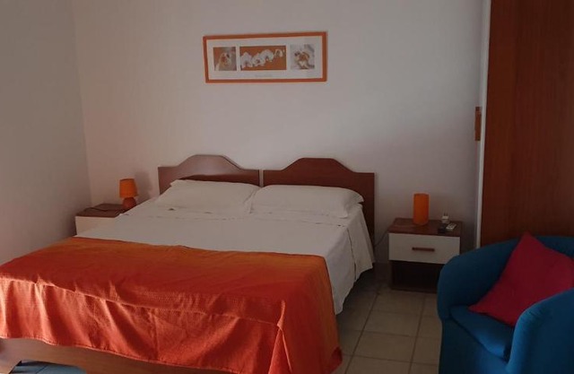 HOME COLUCCI