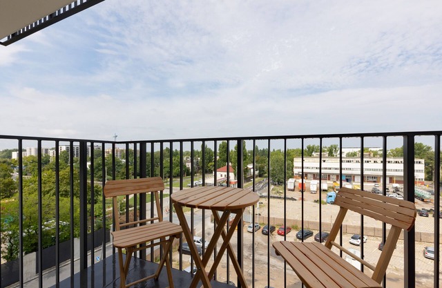 Home Factory Estate Kotsisa by Renters