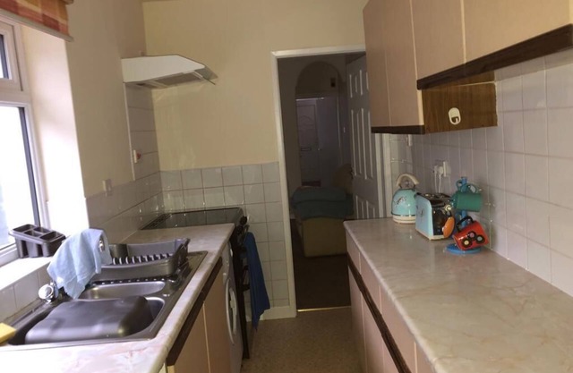 Hogar a hogar. Ideal para visitar Midlands, Waterworld y Alton Towers.