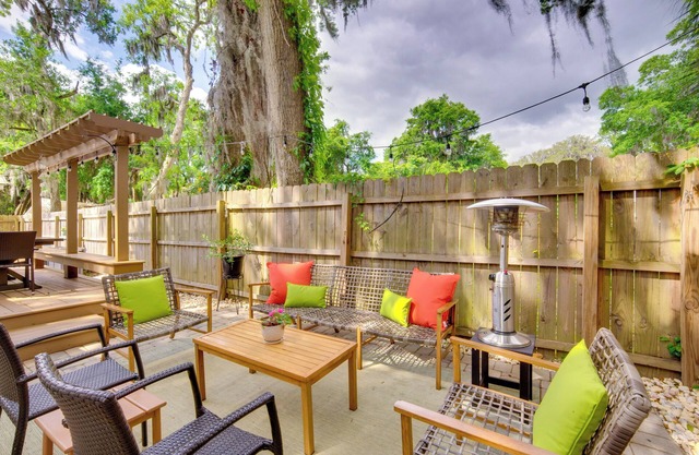 Home in Beaufort Historic District w/ Private Yard