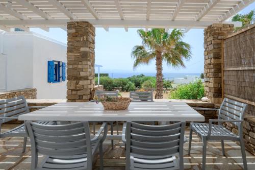 Home in Paros