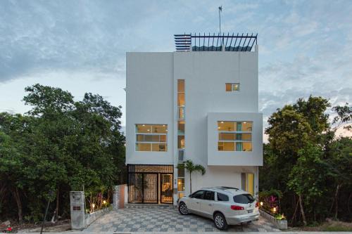 Home in Puerto Morelos 5BD 7BR Roof Toop Pool