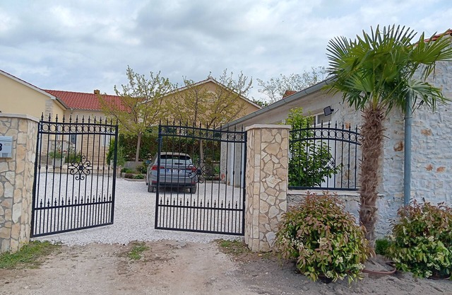 Nueva casa en Serene Village-Vineyards Views-Central a todas las atracciones-Carretera
