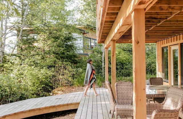 Home in Tofino w/ hottub